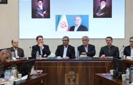 همایش حقوق ملت و آزادیهای مشروع در منظومه فکری آیتالله العظمی خامنهای برگزار شد همایش حقوق ملت و آزادیهای مشروع در منظومه فکری آیتالله العظمی خامنهای برگزار شد